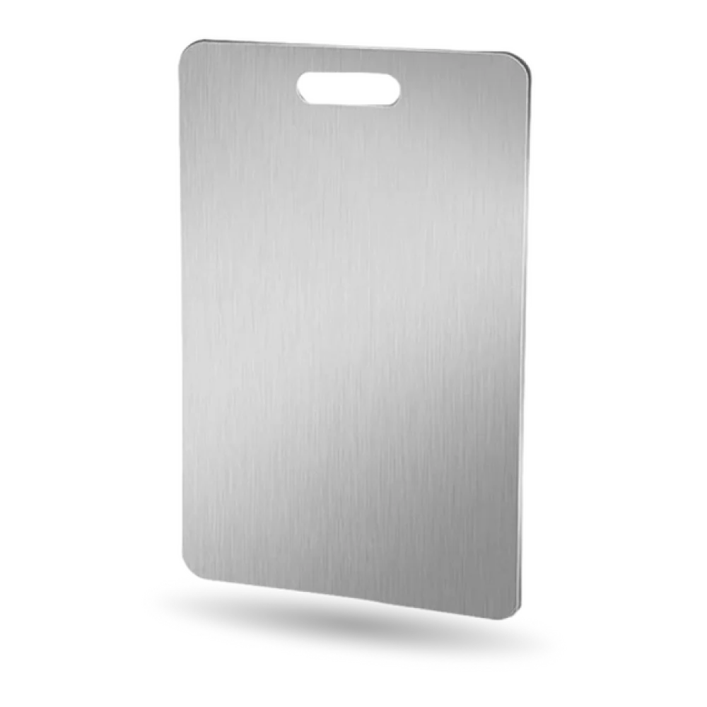 One Katori titanium cutting board